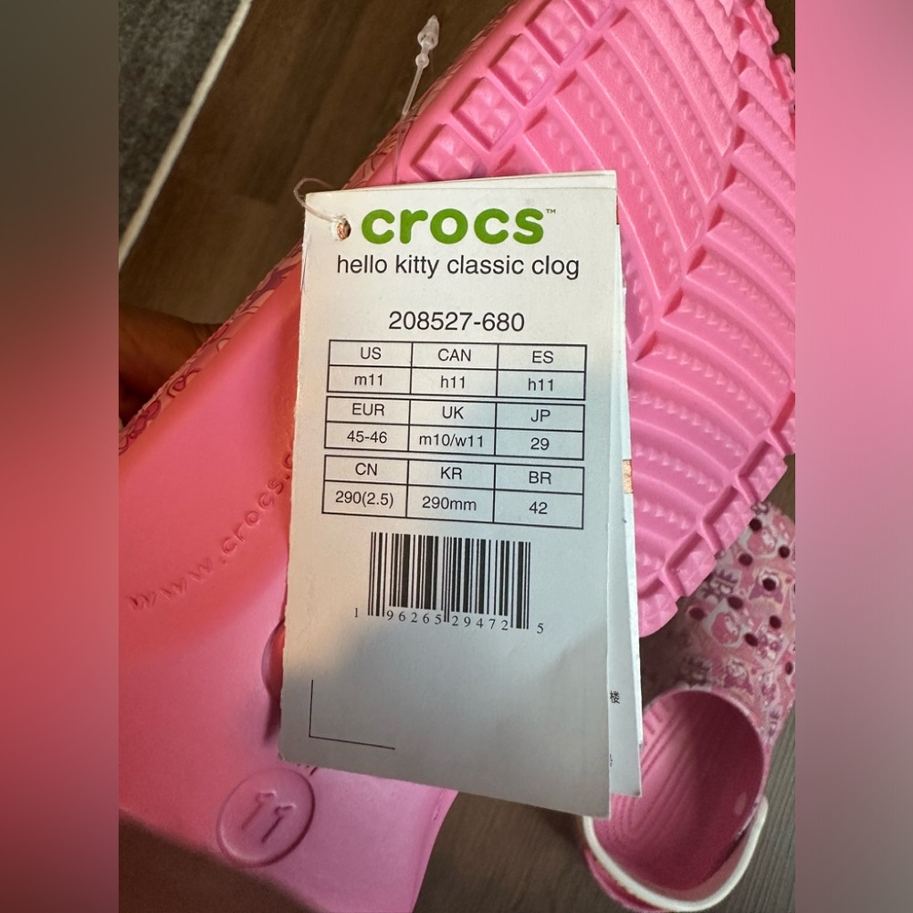 CROCS hello kitty classic clog - Picture 10 of 10